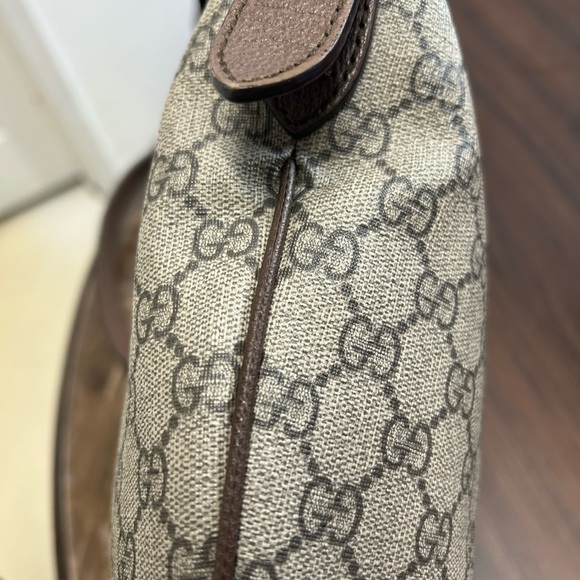 Gucci Beige and Brown Ophidia GG Shoulder Bag with Red and Green Stripe - Picture 8 of 16